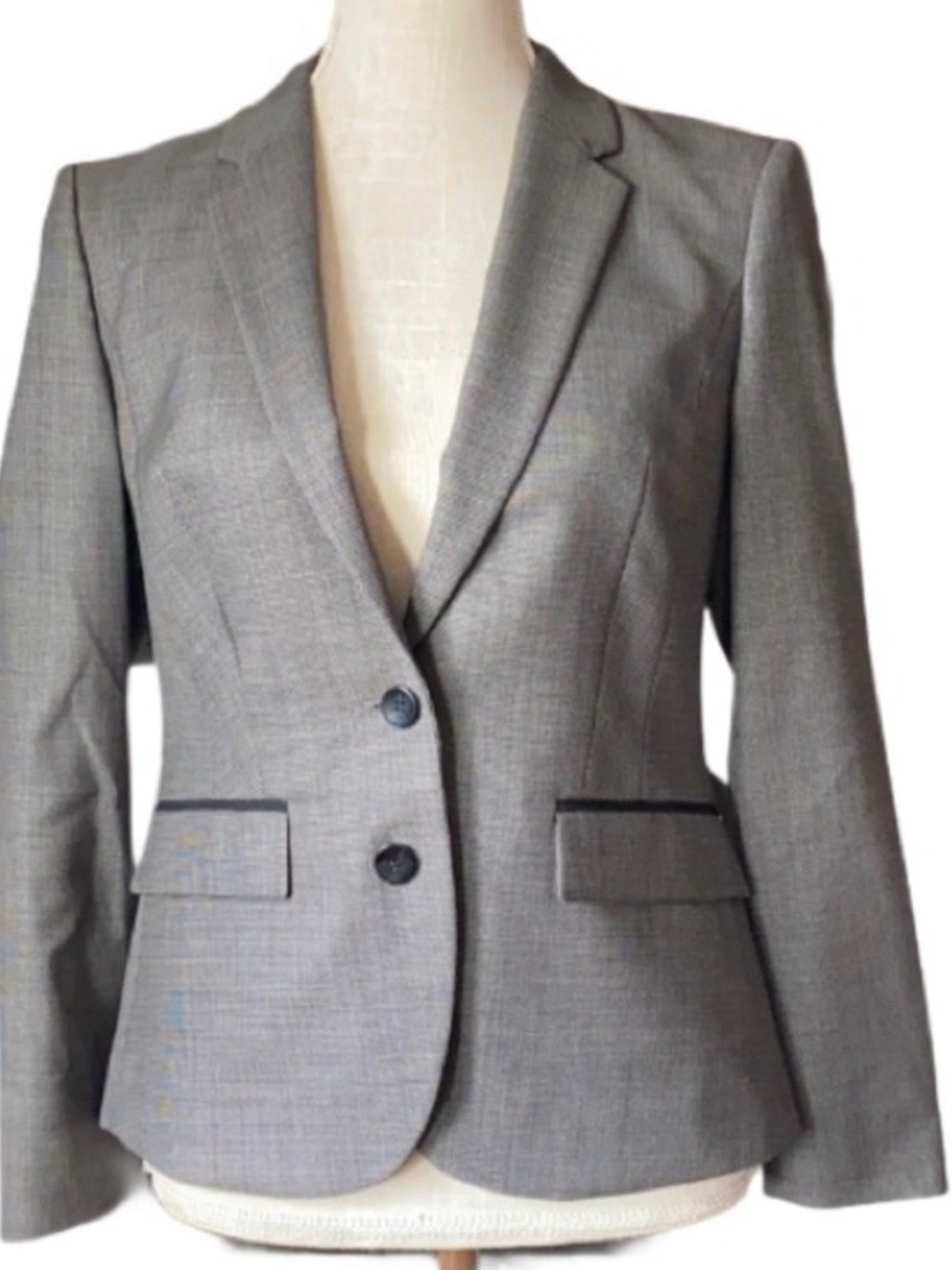 BOSS Hugo Boss Women's Gray Two-Button Tailored Blazer Size 6 - Picture 3 of 12